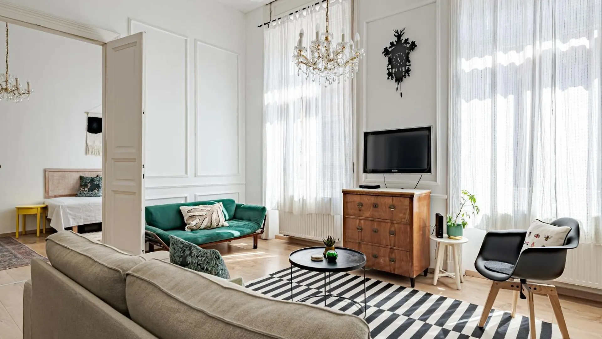 Hidden Gem In The Very Heart Of The City Boedapest Appartement